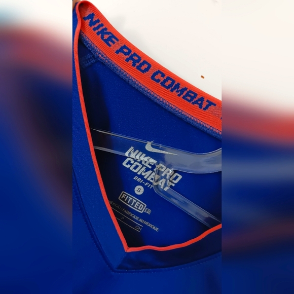 NIKE Combat Pro Dri Fit Polyester Fitted Shirt - Picture 3 of 8